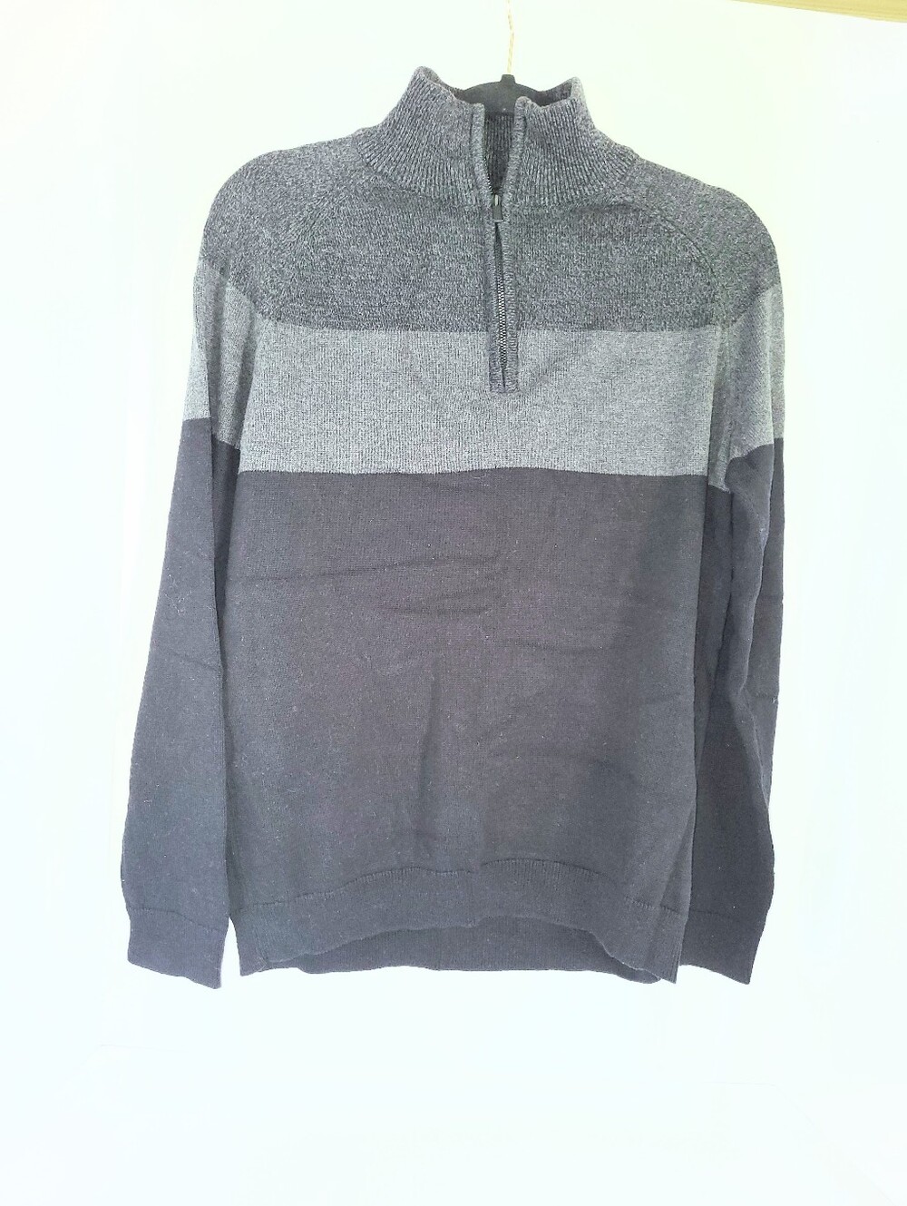 Men's Calvin Klein Colorblock Cotton Pull Over Sweater Medium - Picture 12 of 16